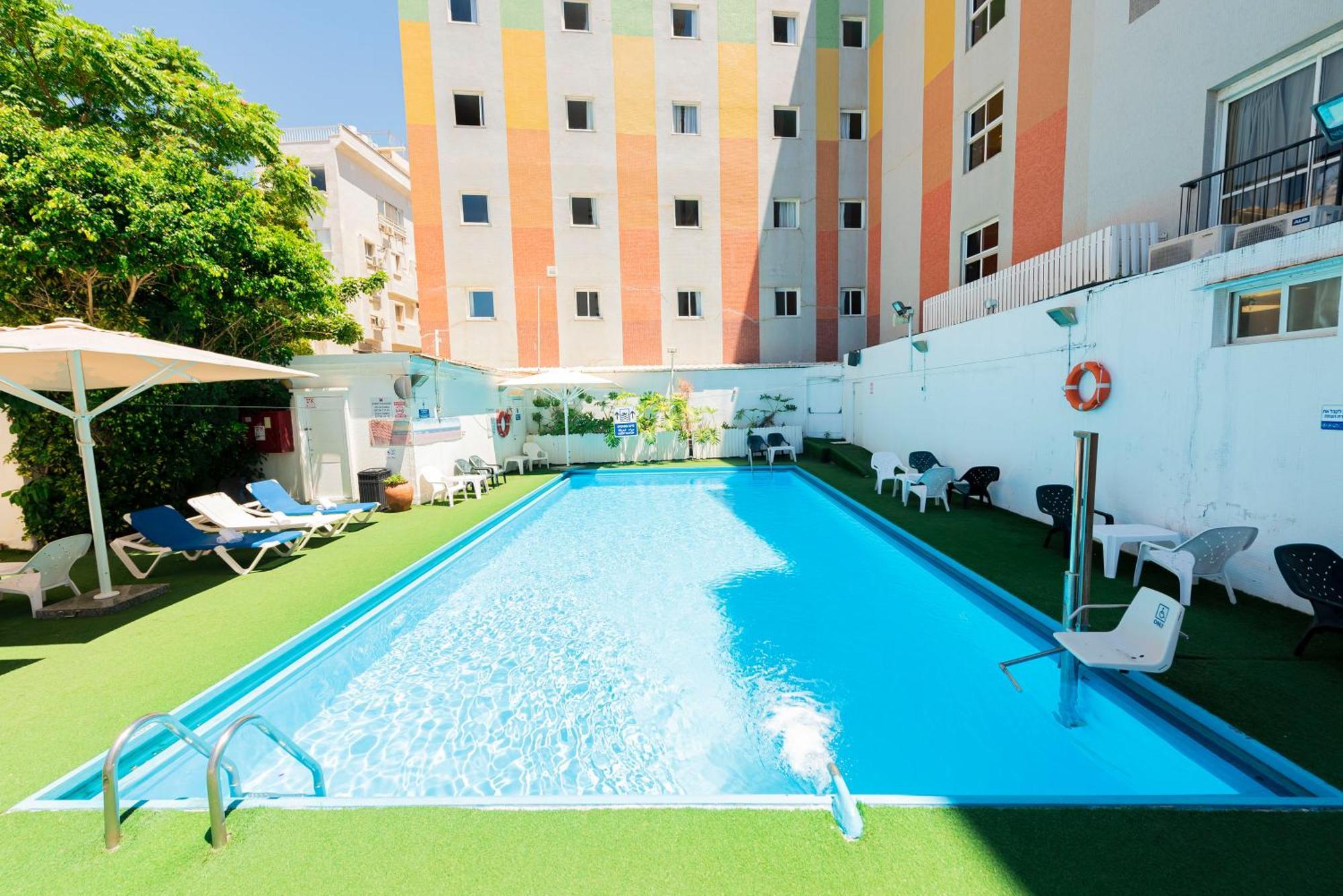Hotel Basel Tel-Aviv Exterior photo